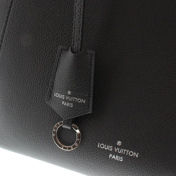 Louis Vuitton LockMe Shoulder Bag Black - Picture 9 of 9